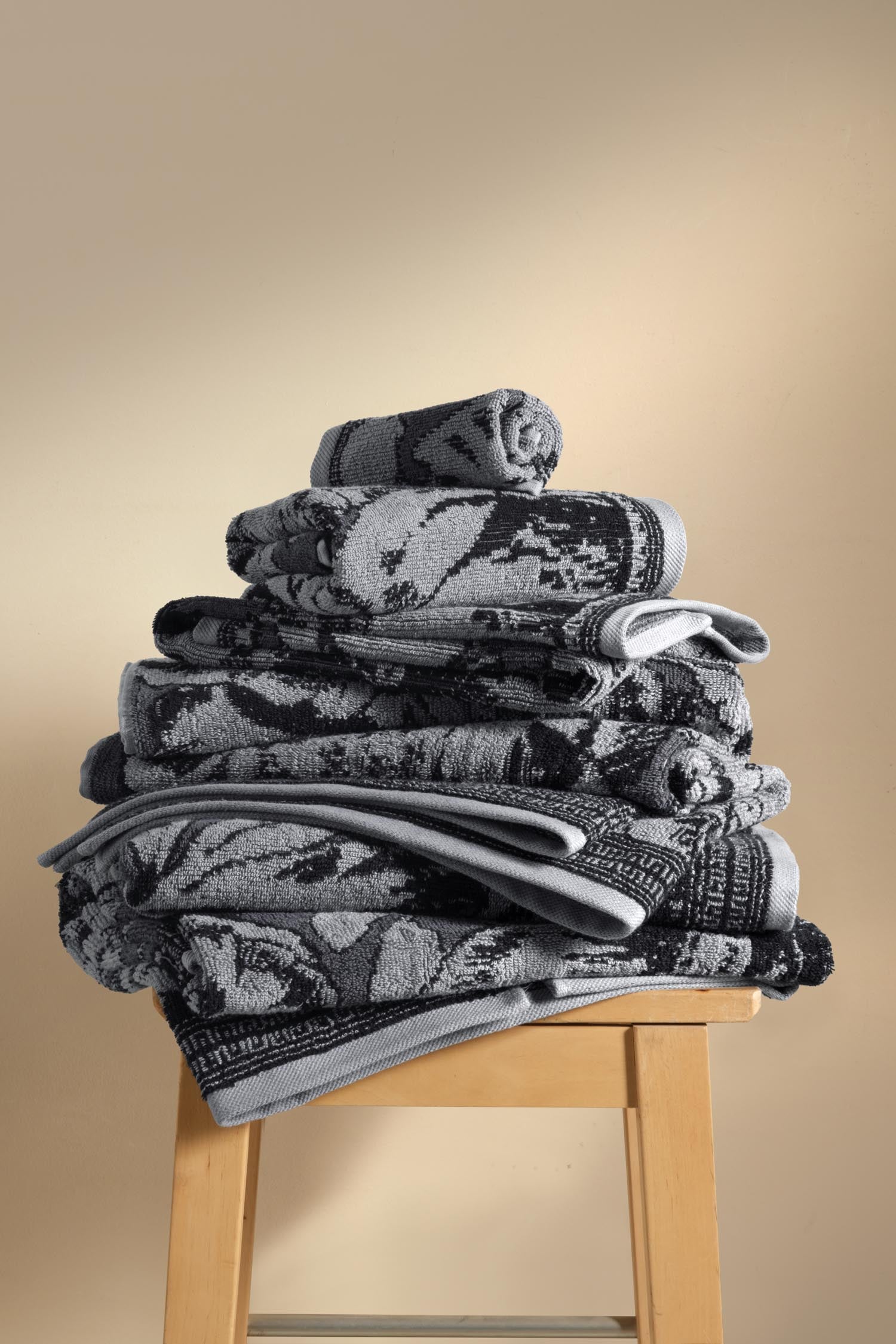 Caressa İpliği Boyalı Banyo Havlusu Antrasit - CHERX